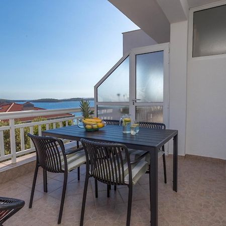 Hvar Pavicic Top View Apartments ฮวาร์ ภายนอก รูปภาพ