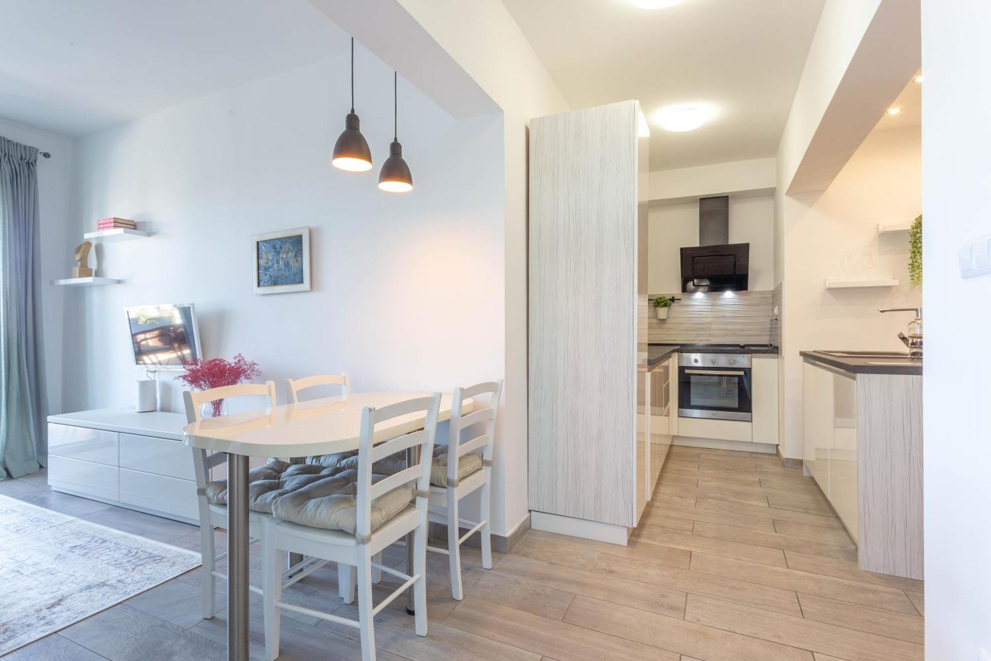 Hvar Pavicic Top View Apartments ฮวาร์ ภายนอก รูปภาพ